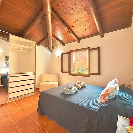 Daire Pool, Parking And Wi-fi In 6 Pax *